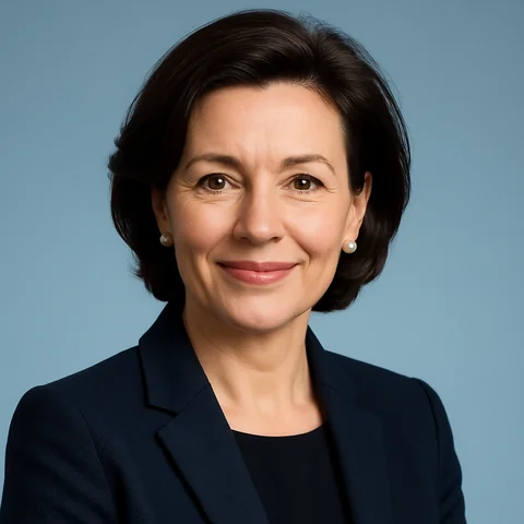 Anna Brooks, General Manager